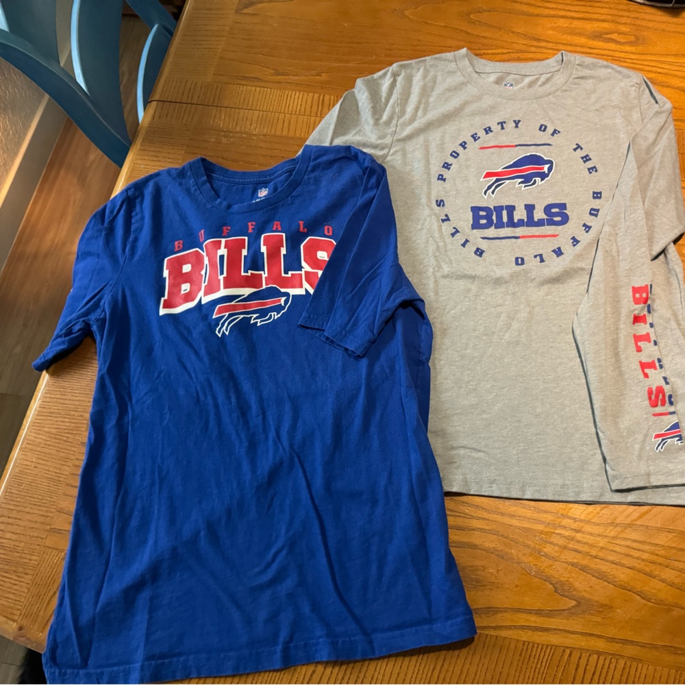 Buffalo Bills NFL Offical Women’s Small Tee Shirts